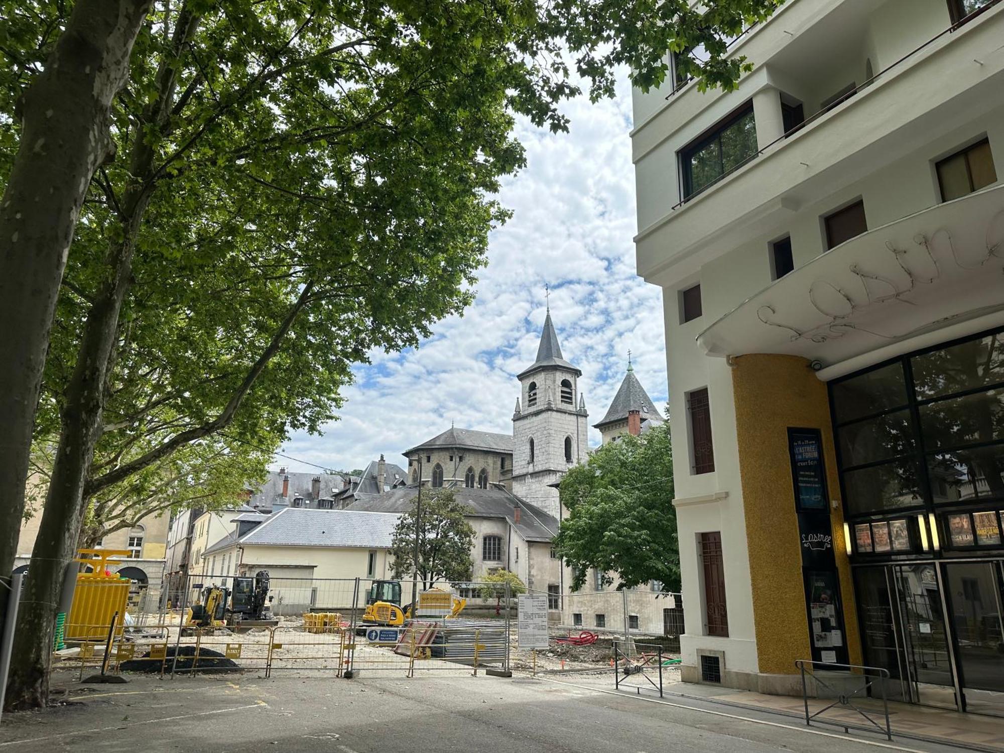 Apartamento Ma Terrasse Sur Le Musee Chambéry Exterior foto